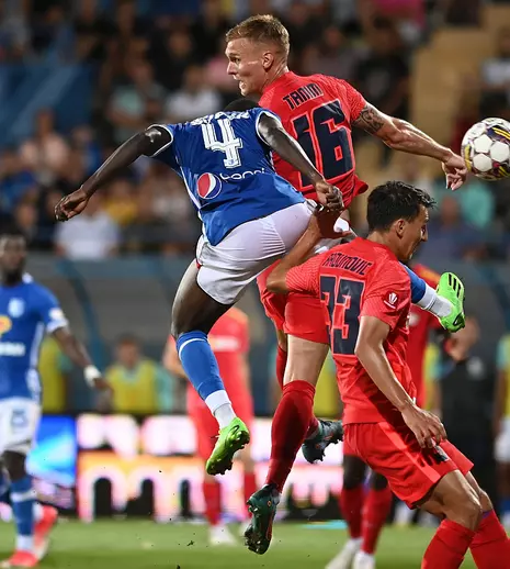 SUPERLIGA: Cine transmite FCSB - Farul, derby-ul etapei a 23-a din Liga 1