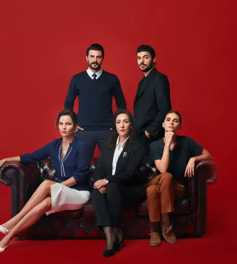 „Destăinuiri”, un nou serial turcesc începe la Kanal D. Programul de difuzare