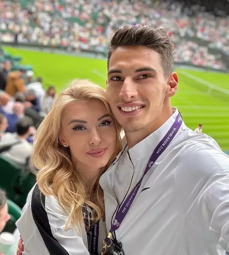 Relația dintre Andreea Bălan și Victor Cornea este din ce în ce mai serioasă. Ce pas important a făcut artista