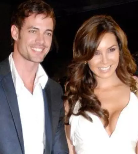 E oficial: William Levy şi Elizabeth Gutierrez s-au despărţit