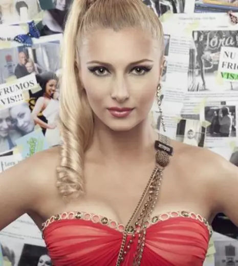 Lora aşteaptă sezonul doi din „Next Star”