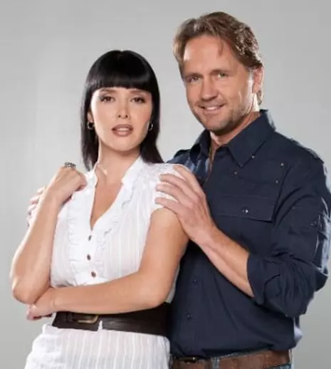 Marlene Favela şi Guy Ecker vin la Acasă Gold, în "Patimile Inimii"