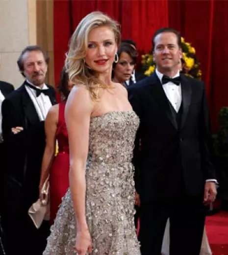 Cameron Diaz a primit inelul de logodnă 