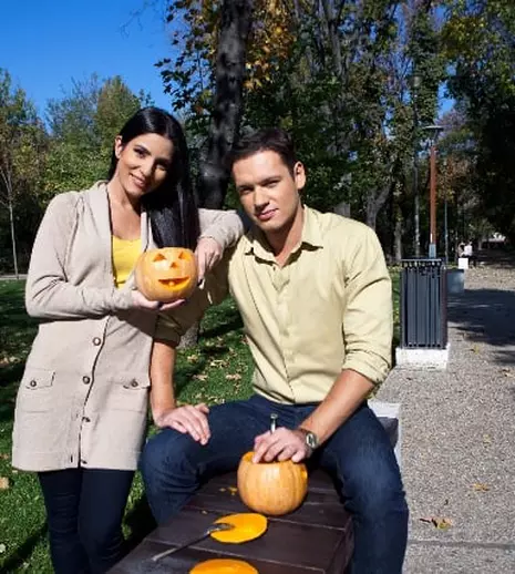 Anca Dumitrescu şi Marius Pancu (Digi24) se pregătesc de Halloween