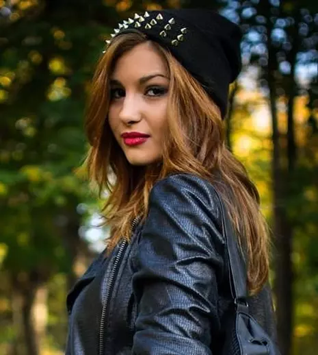 Alina Eremia are piesă nouă, “În dreapta ta” (feat. Vescan)