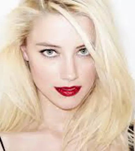 Amber Heard o adoră pe Demi Moore