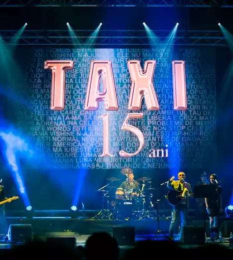 Taxi a sărbătorit 15 ani de existenţă cu un spectacol maraton