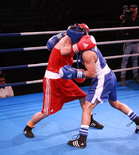TVR 2 transmite în direct fazele finale ale Turneului de box “Centura de aur”