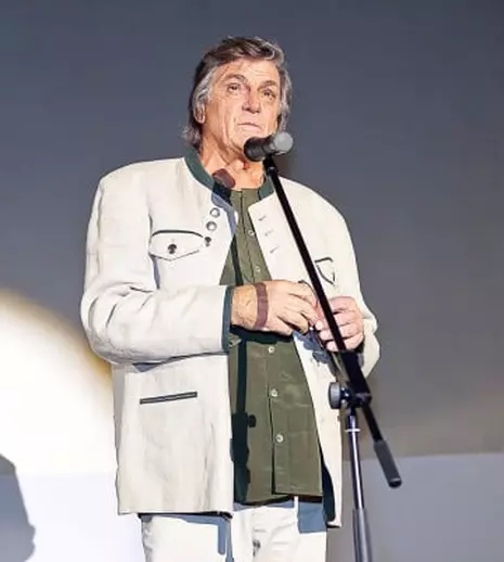 Florin Piersic a spus când va reveni pe scenă. Primul mesaj după ce a ieșit de la Terapie Intensivă. „Transmit toată dragostea mea!”
