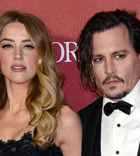 Deja?! Amber Heard divorţează de Johnny Depp