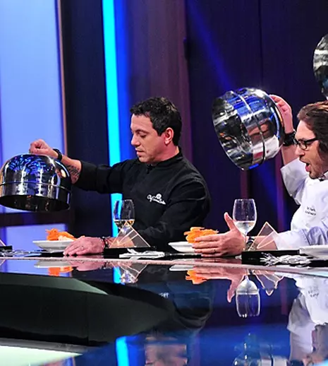 „Chefi la cuţite” va avea trei sezoane la Antena 1