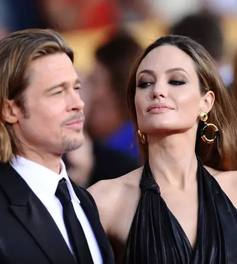 Brad Pitt i-a dat un ultimatum Angelinei Jolie privind divorțul
