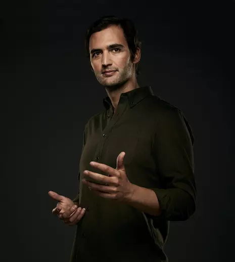 EXCLUSIV. Jason Silva („Origini: Drumul omenirii”): „Am multe frici existențiale”
