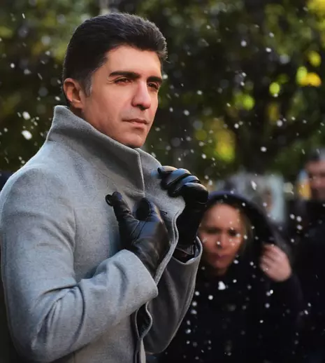 Viitoarea soţie a lui Özcan Deniz este foarte geloasă. Aflaţi ce motive are!
