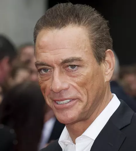 Jean-Claude Van Damme, primele declarații despre scandalul sexual în care este implicat. Cum răspunde acuzațiilor