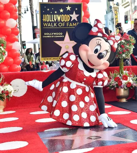 Minnie Mouse a primit propria stea pe Hollywood Walk of Fame