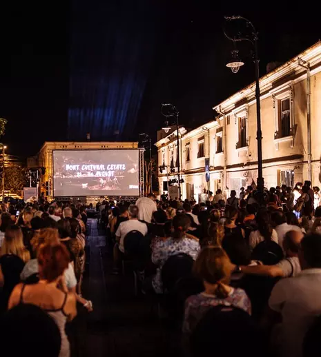 GALERIE FOTO. Divan Film Festival revine cu cea de-a noua ediție. Tema de anul acesta este „Balkan Dreams”