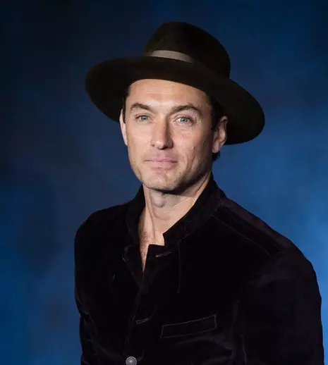FOTO. A zis adio burlăciei! Jude Law s-a însurat în secret