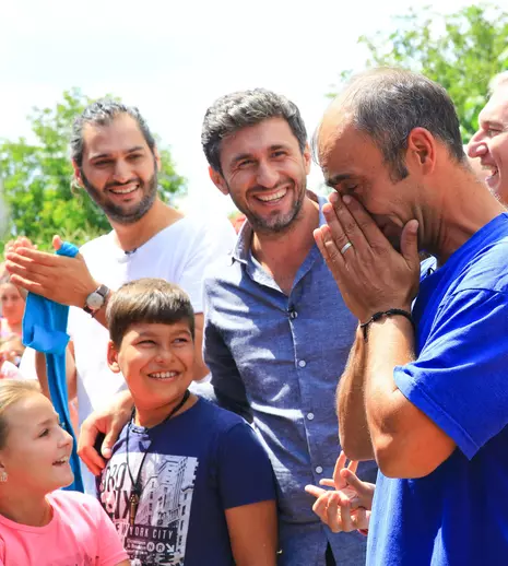 Miercuri, de la 20:30, echipa „Visuri la cheie” ajunge la o familie care trece printr-o suferință cumplită: o boală devastatore a lăsat doi copii fără mamă