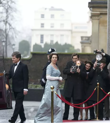 Netflix a lansat trailerul oficial al sezonului al treilea al serialului „The Crown”