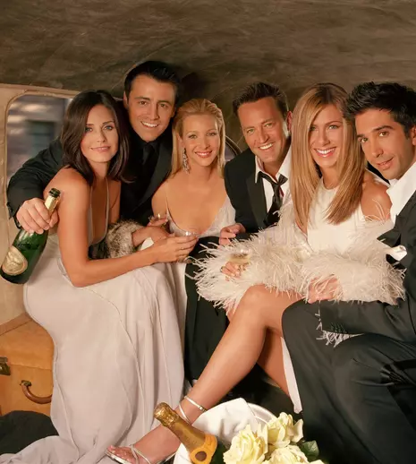 Surpriză! Echipa „Friends” ar plănui să lanseze două episoade speciale, nu unul singur
