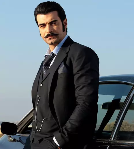 Motiv de sărbătoare pentru Murat Ünalmıș, actorul din „Mă numesc Zuleyha”. Ce s-a întâmplat în plină pandemie