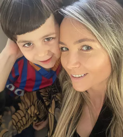 Fiul Octaviei Geamănu, diagnosticat cu „boala sărutului”. Ce simptome au copiii cu mononucleoza