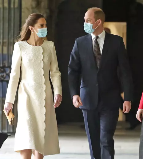 Kate Middleton, umărul pe care s-a sprijinit prințul William în timpul crizei regale britanice