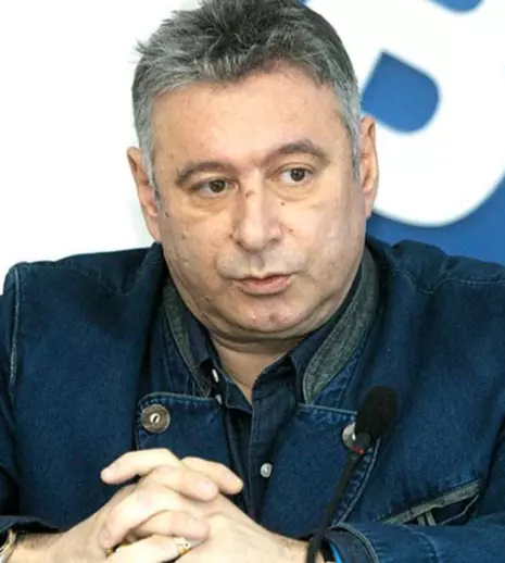 Cine este și cum arată noua parteneră a lui Mădălin Voicu. Acesta a prezentat-o la Prima TV în emisiunea lui Cristi Brancu