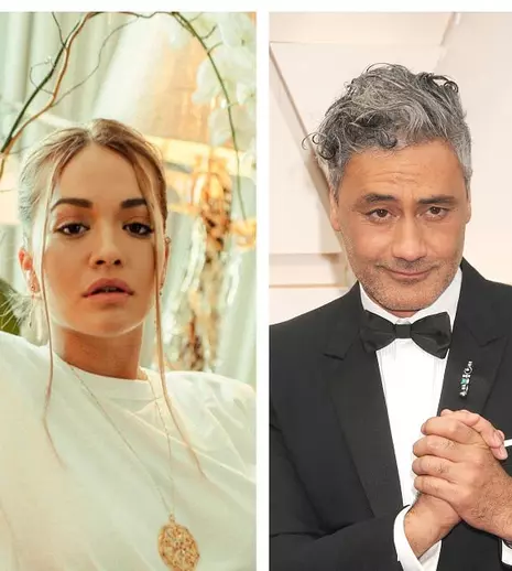 Rita Ora, surprinsă în ipostaze incendiare alături de regizorul Taika Waititi! Cei doi nu erau singuri