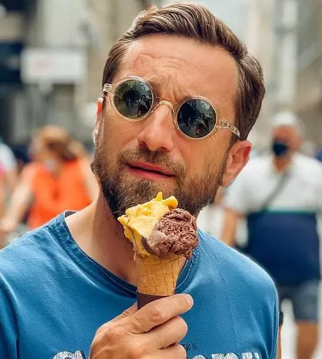 Prin ce a trecut Dani Oțil atunci când a mers să cumpere pătuțul bebelușului său. „Nu zic mai multe”