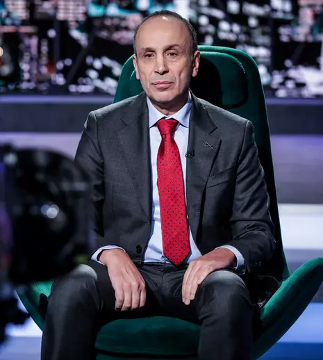 Cine este dr. Wargha Enayati, jurat la „Imperiul Leilor” 2022
