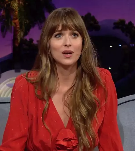 Momentul stânjenitor trăit de Dakota Johnson în direct la tv: „Nimic din ce n-a văzut deja toată lumea”