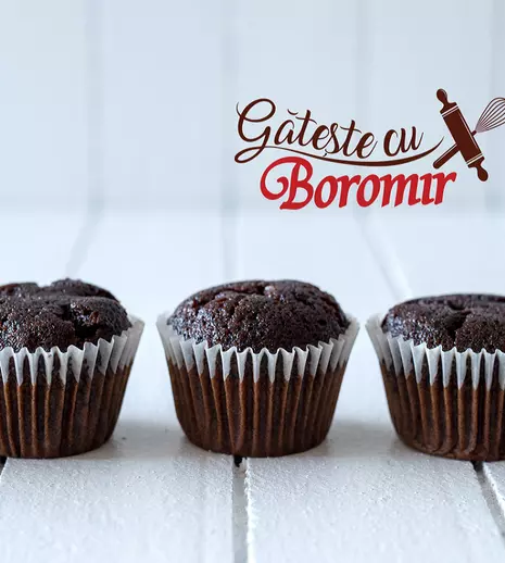 Brioșe cu Ciocolată: Muffins Pufoase și Gustoase