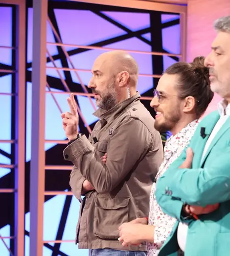 „MasterChef: Restul e plăcere” și „Mâncare pe care”, două emisiuni noi la postul ACASĂ. Când încep