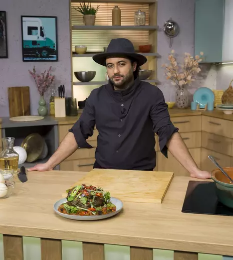 Un fost câștigător „MasterChef” are emisiune tv. Când și unde îl putem vedea