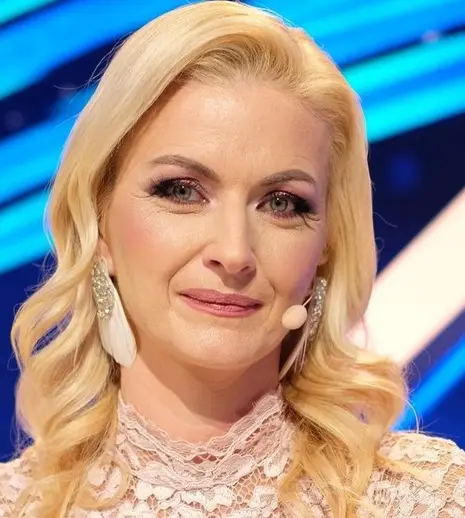 Elwira Petre, imagini rare cu mama și bunica ei. Ce mesaj emoționant a avut soția lui Mihai Petre pentru tinerele mame