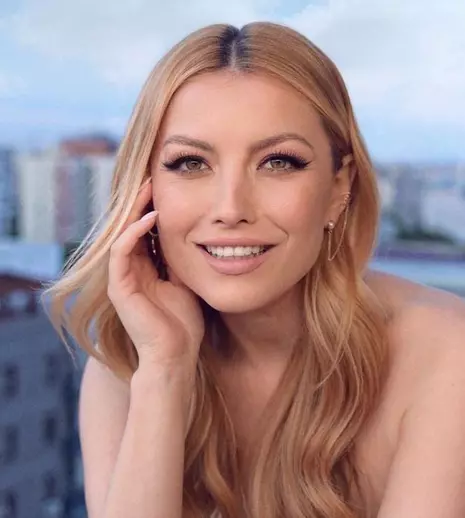 Ce dietă ține Elena Gheorghe. Câte kilograme are