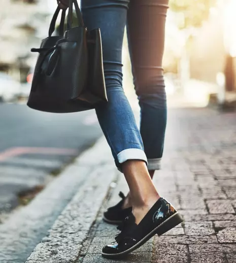 Ce model de geantă va fi la modă în această toamnă? Consultă 4 tendințe pregătite de stiliștii noștri!