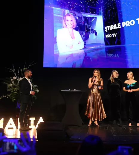 Cele mai spectaculoase ținute de la gala Premiilor TVmania 2022