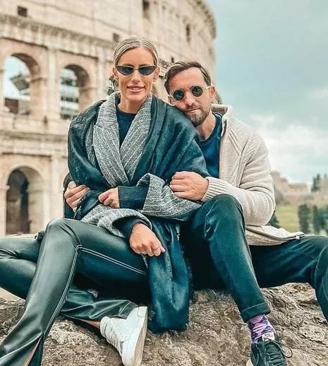 Cât a plătit Dani Oțil pentru ca Gabriela să probeze rochii de mireasă în Roma. „Nici șampanie nu ne-au dat!"  