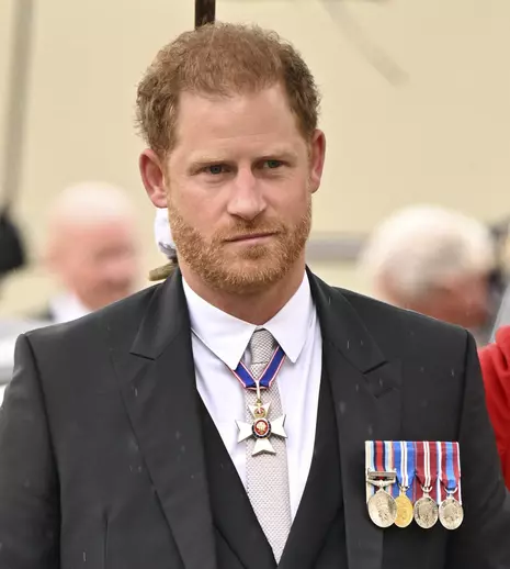 Ce a făcut Prințul Harry după slujba de încoronare a Regelui Charles al III-lea. Ce nu s-a văzut la TV