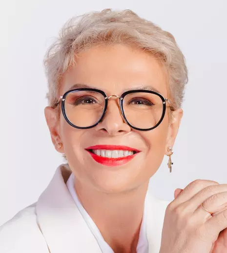 Teo Trandafir a împlinit 55 de ani. Ce își dorește de ziua ei