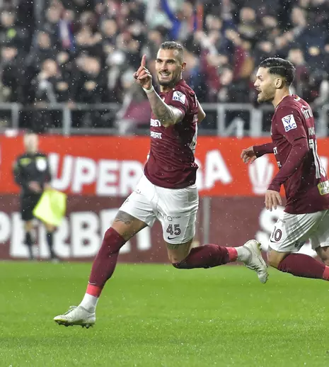 SUPERLIGA: Cine transmite UTA – Rapid, Hermannstadt – Dinamo și CS Universitatea Craiova – Petrolul, cele mai tari meciuri din etapa a 13-a