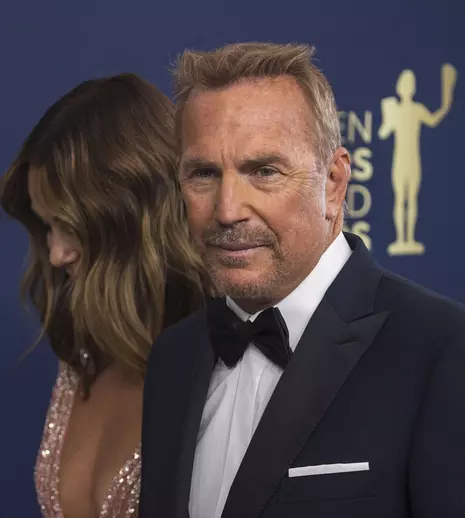 Kevin Costner are o relație cu o actriță celebră de la Hollywood. Cine e noua lui iubită, după divorțul de Christine Baumgartner
