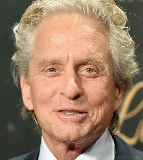 Michael Douglas rupe tăcerea. Motivul pentru care s-a retras din lumea filmului: „Unul dintre oamenii care mor pe platou”