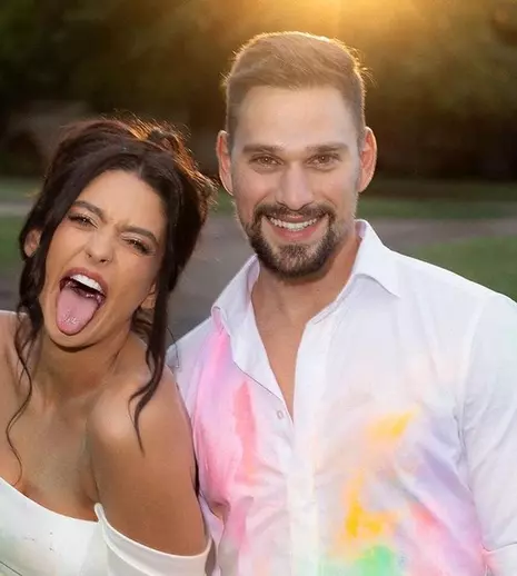 Vlad Gherman, personaj principal într-un lungmetraj în care joacă și soția sa, Oana Moșneagu. „Primul film din viata mea!”