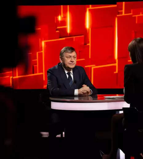 Crin Antonescu, la 40 de întrebări cu Denise Rifai. „Vă susțin americanii?”