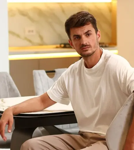 Vlad Udrescu dezvăluie provocările din serialul Ana - Mi-ai fost scrisă în ADN: „O rană a societății”