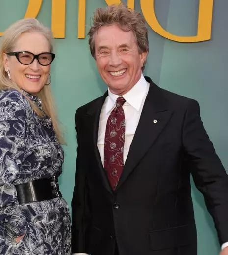 Meryl Streep și Martin Short formează un cuplu.  Povestea de dragoste secretă a celor doi actori din „Crime în imobil”